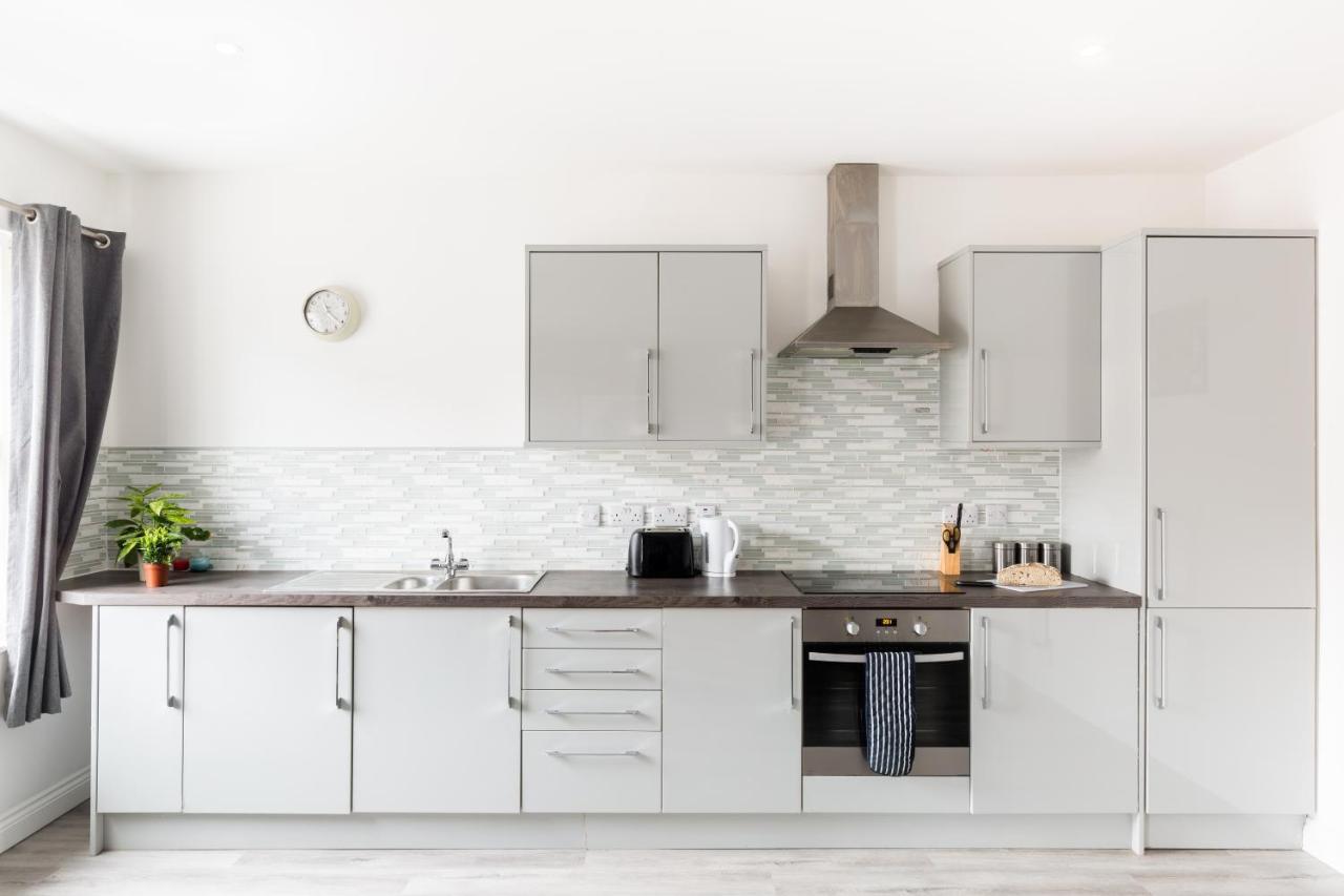 Marvel Apartments เลมิงตันสปา ภายนอก รูปภาพ